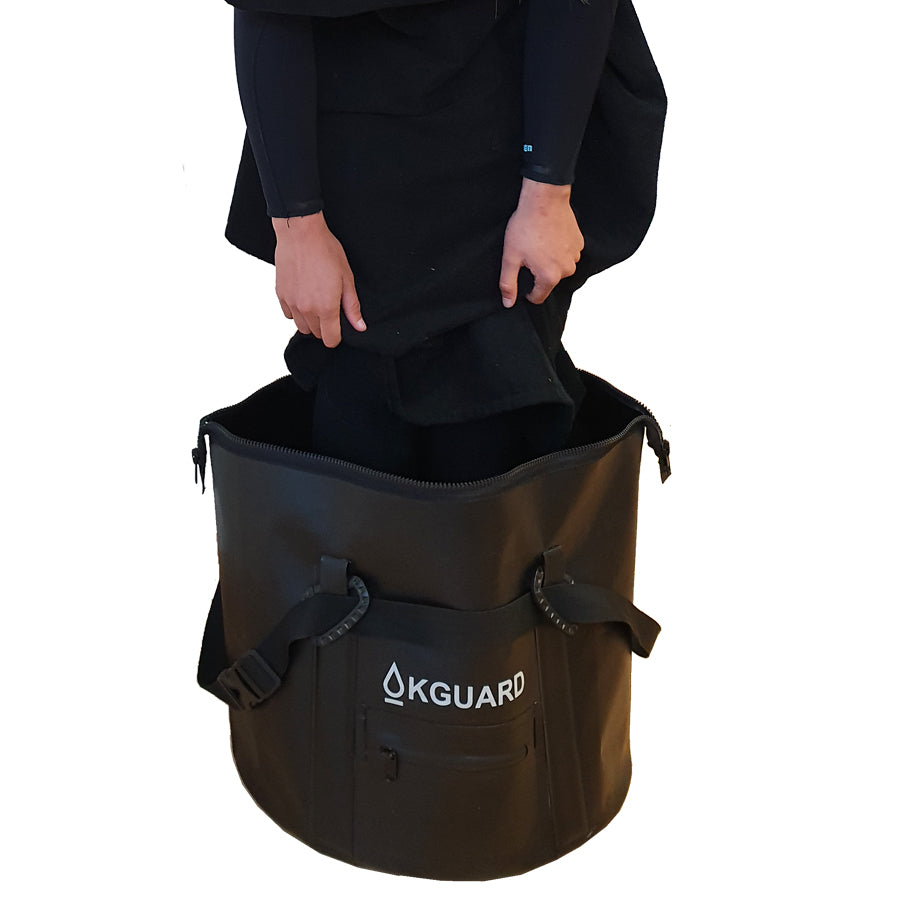 #04 - KGUARD Soft Cube Bolsa Impermeable (60 litros) para Cambiarte y Transportar tu equipo Seco y Mojado en la misma Bolsa