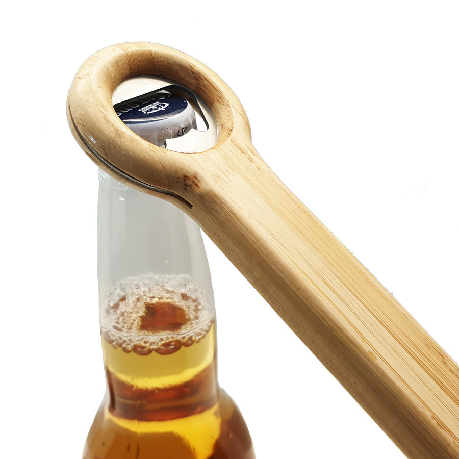 #06 - KGUARD Brush & Bottle Opener Cepillo de Madera de Bambú y Abrebotellas